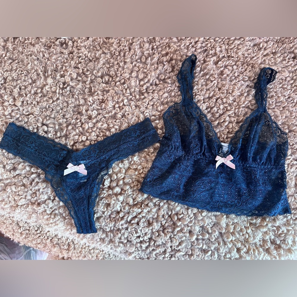 Eberjey Lace Bralette and Panty Set in Blue NWOT